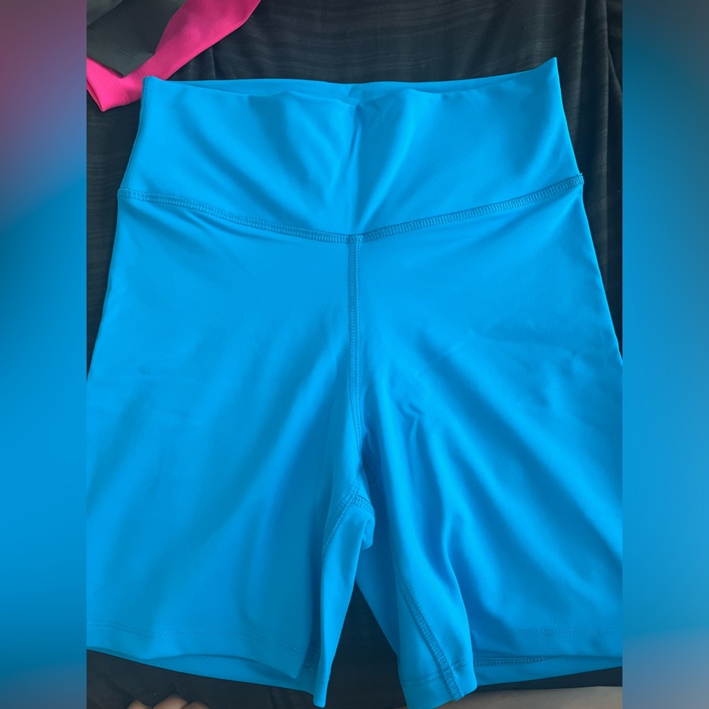 THIRTY YEARS SUMMER BRIGHTS COLLECTION SIZE M